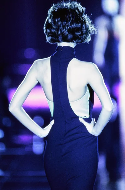 Look 16